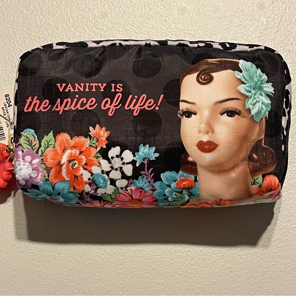 RARE: Benefit Cosmetics X LeSportsac Collaboration Makeup Bag / NWT “LeWink” bag